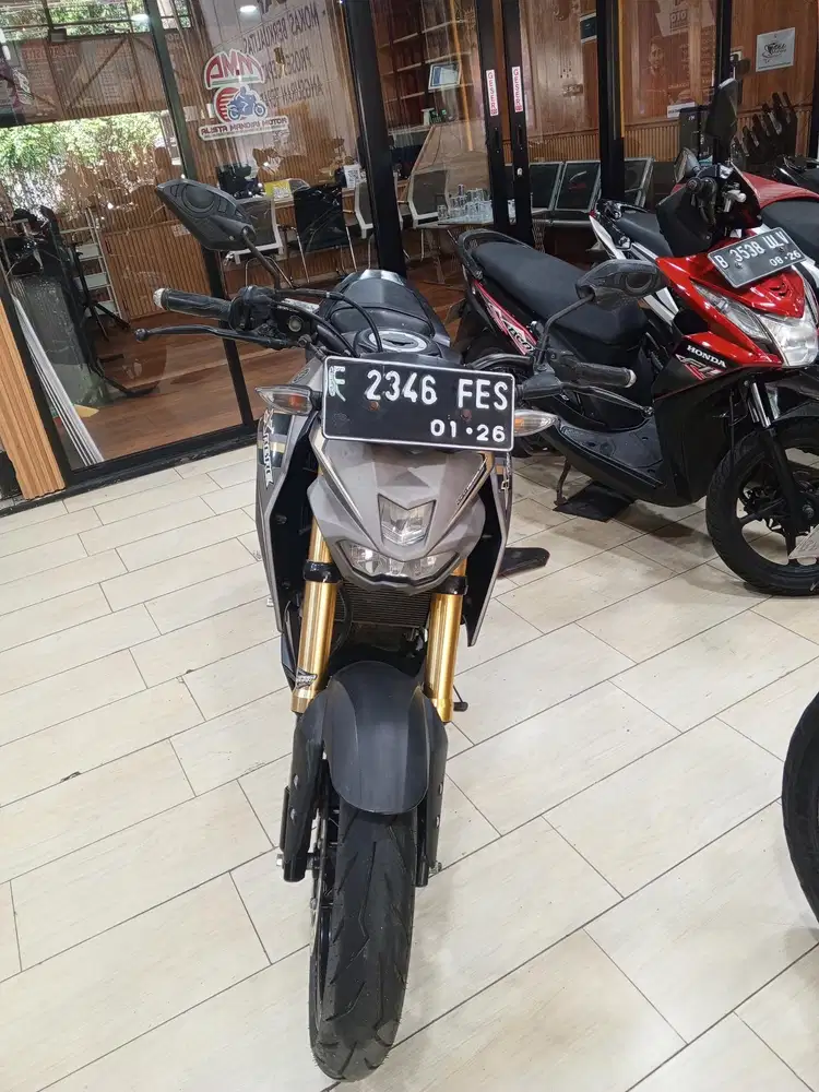 XABRE 2016.MESIN BODY PRIMA. SS LENGKAP BISA NEGO & COD.