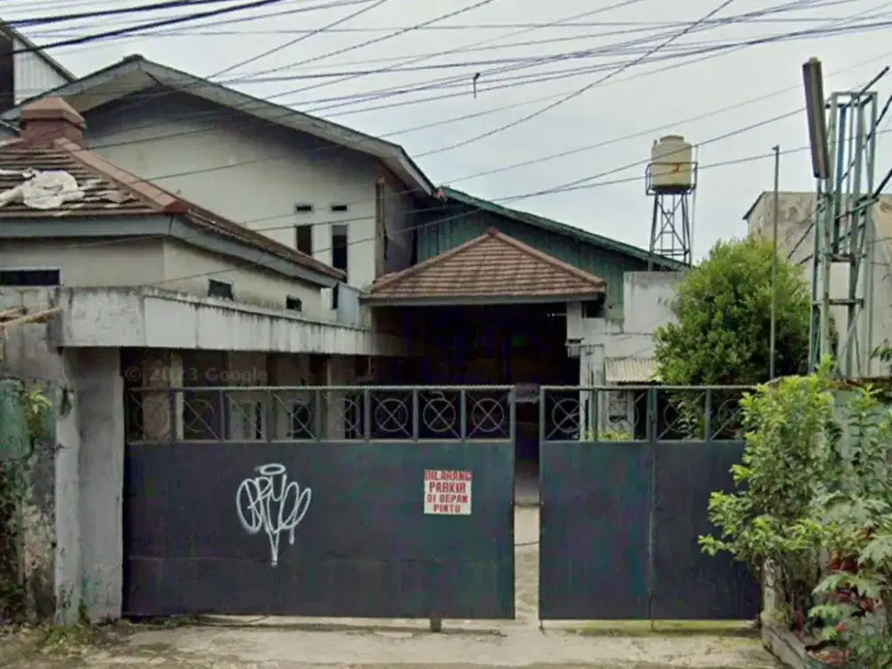Gudang Besar Strategis Dekat Pintu Tol Moh Toha Harga Nego