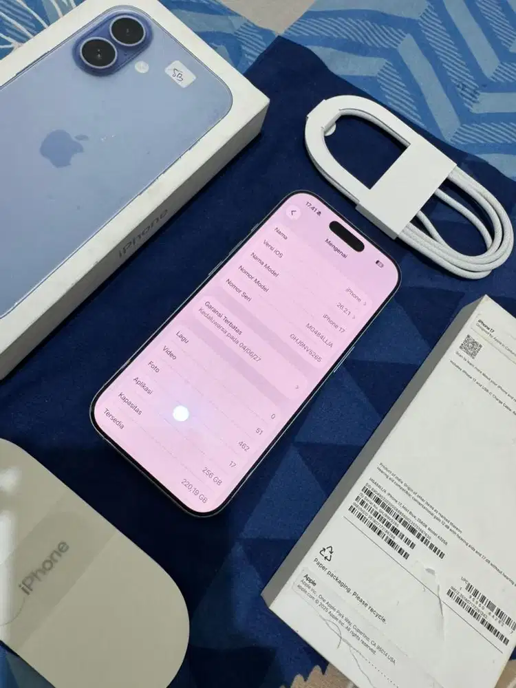 IPhone 17 256gb Simlock wifi only Fulset original.