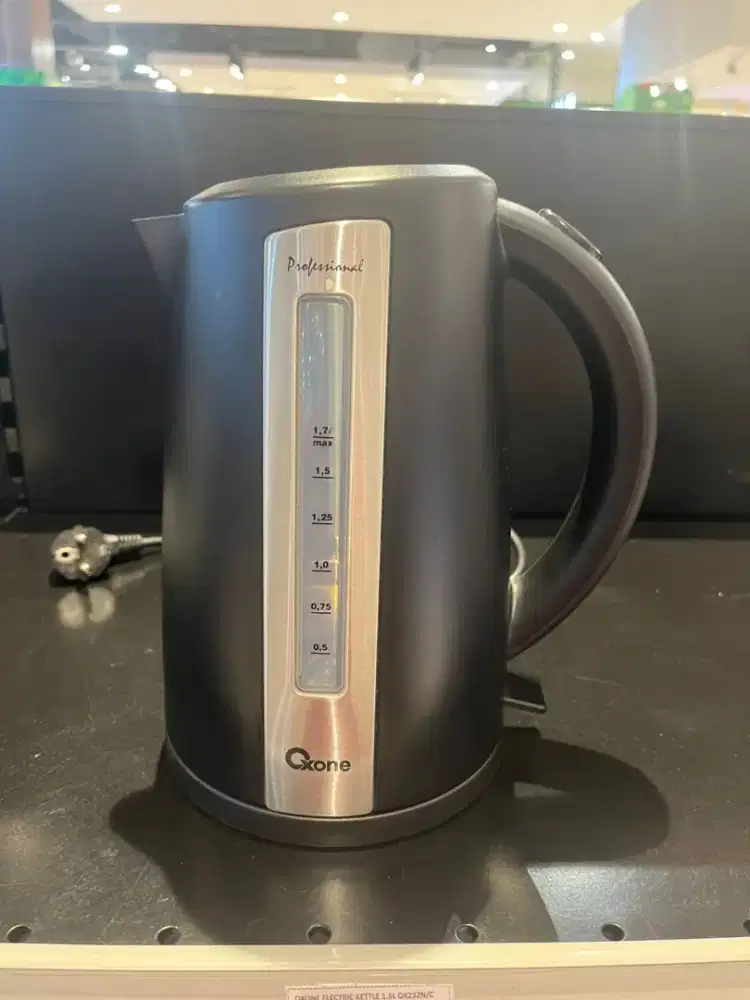 OXONE ELECTRIC KETTLE 1,5L