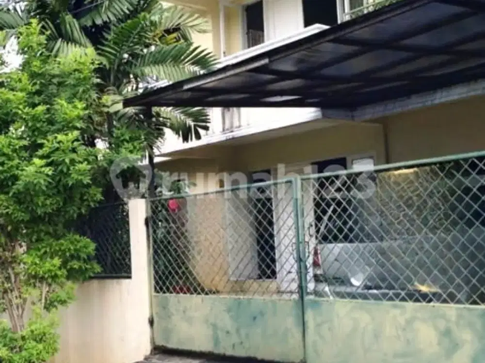 Rumah Luas 419 m² di Bukit Cinere Indah 7 Kamar Halaman Luas