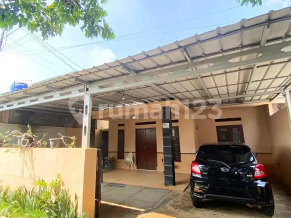 Rumah Harga Murah di Sawangan Luas 272m2 Halaman Belakang Luas