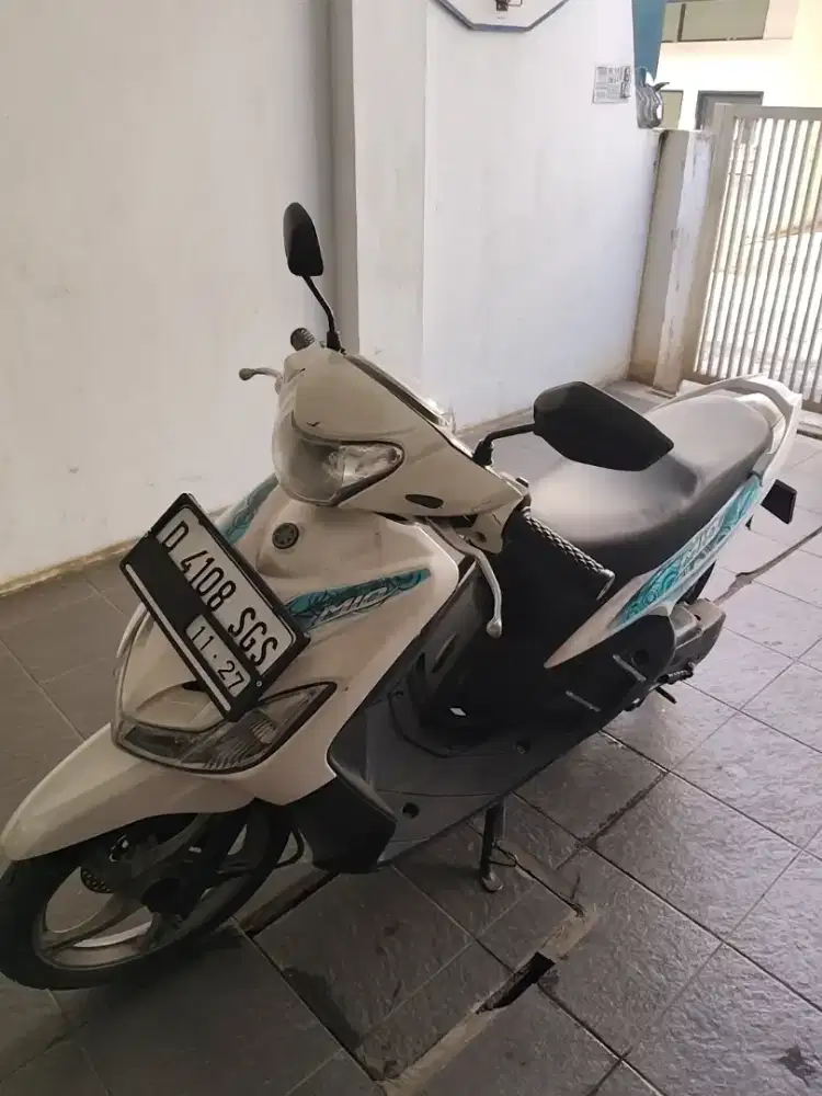 DIJUAL YAMAHA MIO SMLE WARNA PUTIH