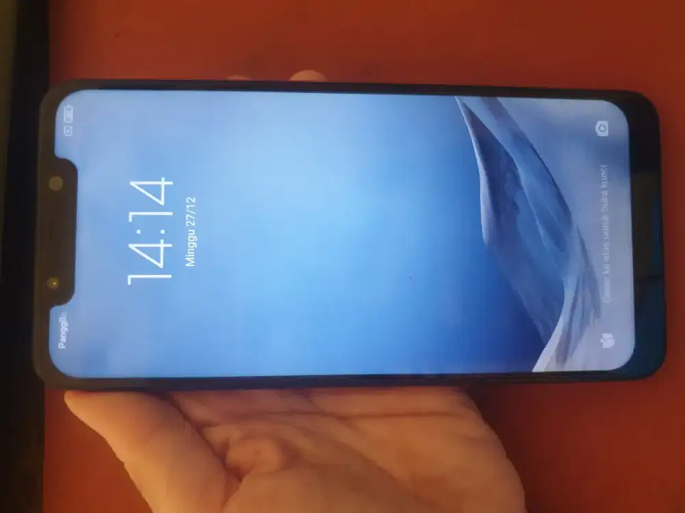 Poco F1 6/128GB