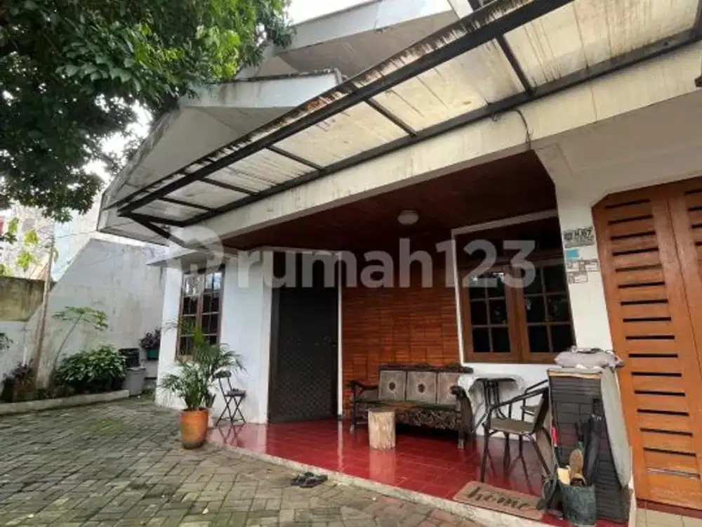 Harga Terbaik! Rumah Nyaman 2 Lantai di Cinere Dekat ke Tol