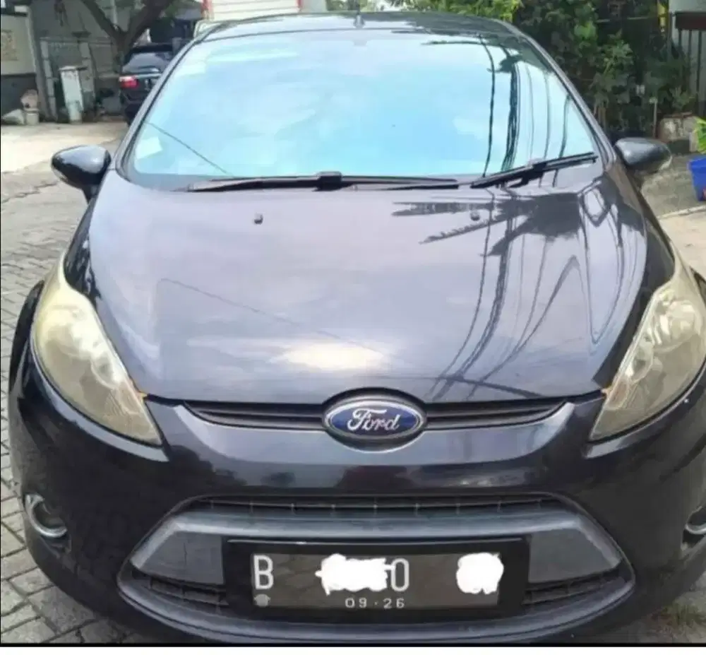Fiesta 1.4 Trend AT (GOOD CONDITION)