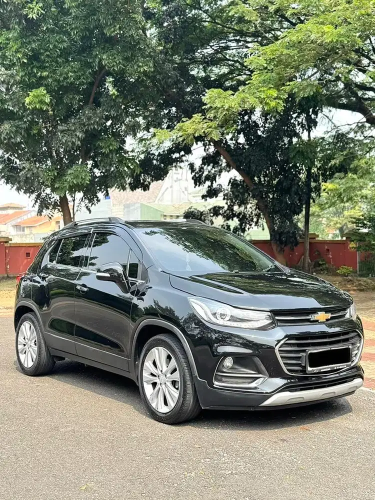 KM LOW ISTIMEWA! Chevrolet Trax Turbo Premier A/T 2018