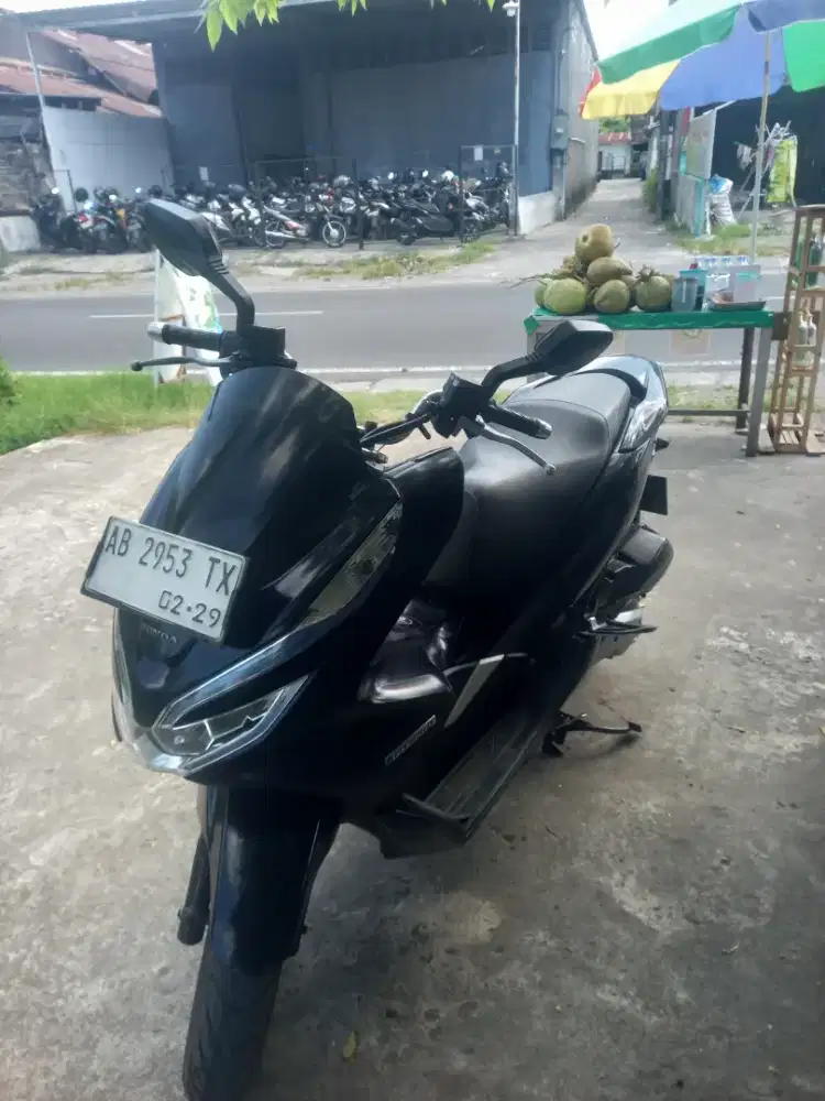 honda pcx abs tipe ter tinggi