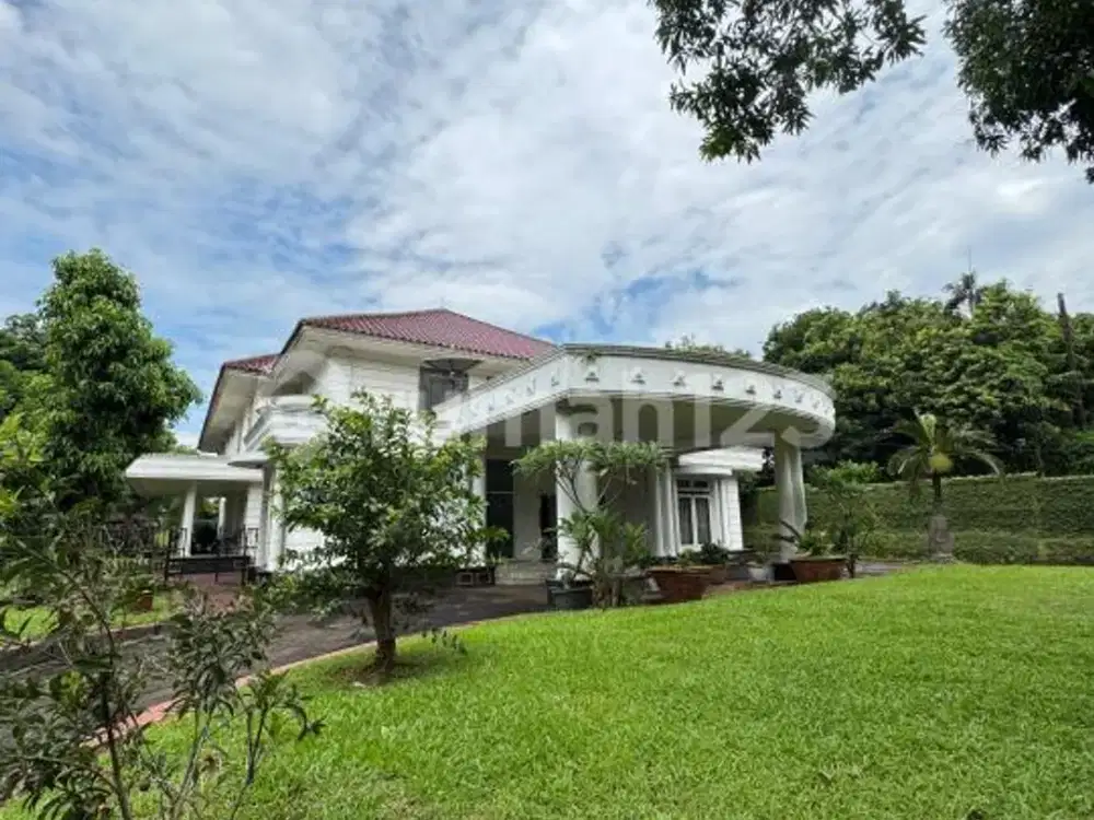 Rumah Mewah Di Pondok Labu lokasi Strategis