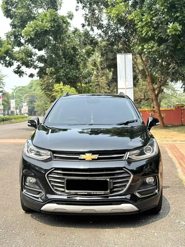 KM LOW ISTIMEWA! Chevrolet Trax Turbo Premier A/T 2018