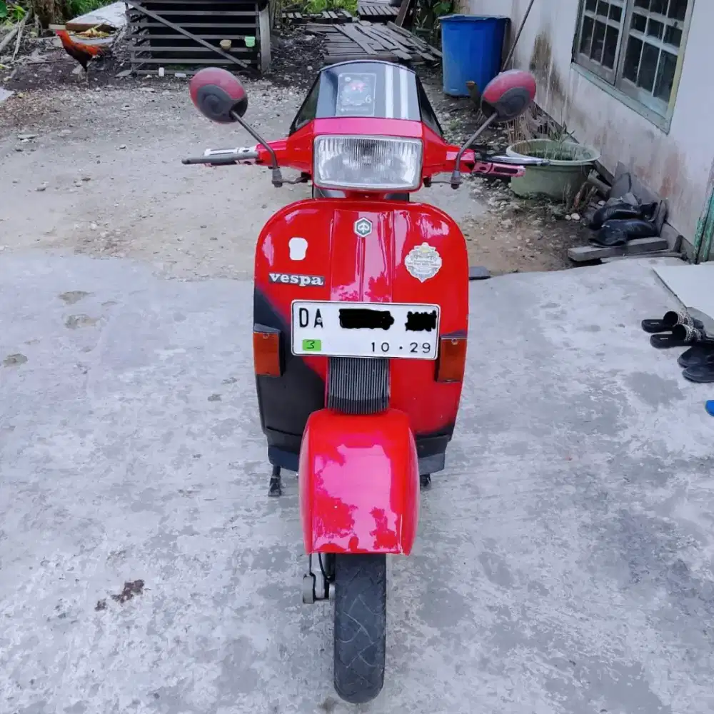 Vespa ECXEL 150 TAHUN 1990