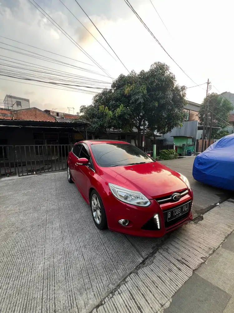 Ford Focus 2013 Merah Red 2012 2014 Ford Focus KM LOW Kondisi Bagus