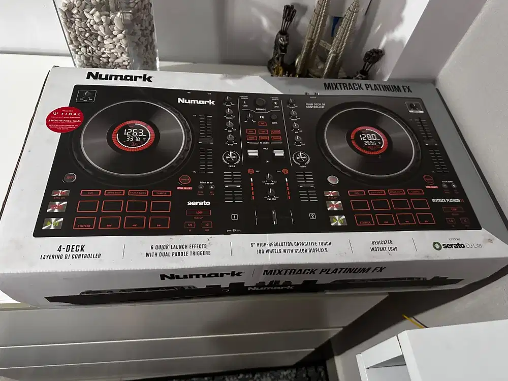 Like a new Nurmark  platinum fx 4-Deck