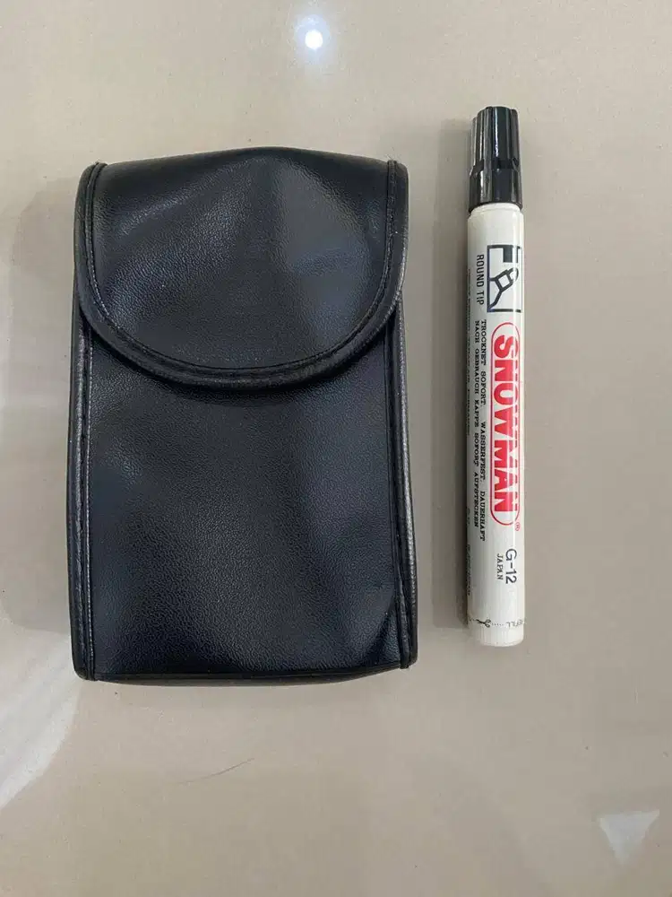 TEMPAT HP /POUCH / SARUNG HITAM -  PRELOVED