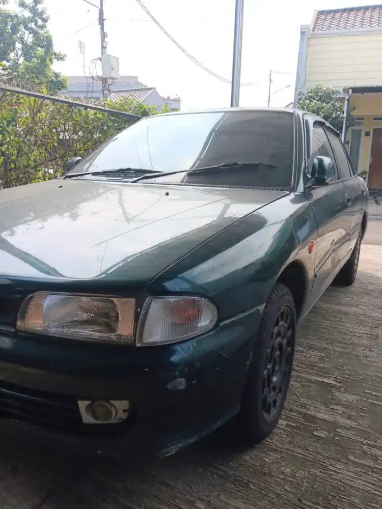Mitsubishi lancer tahun 1994