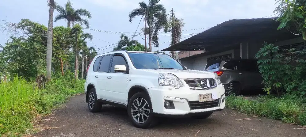 Nissan X-Trail urban selection 2.5 AT