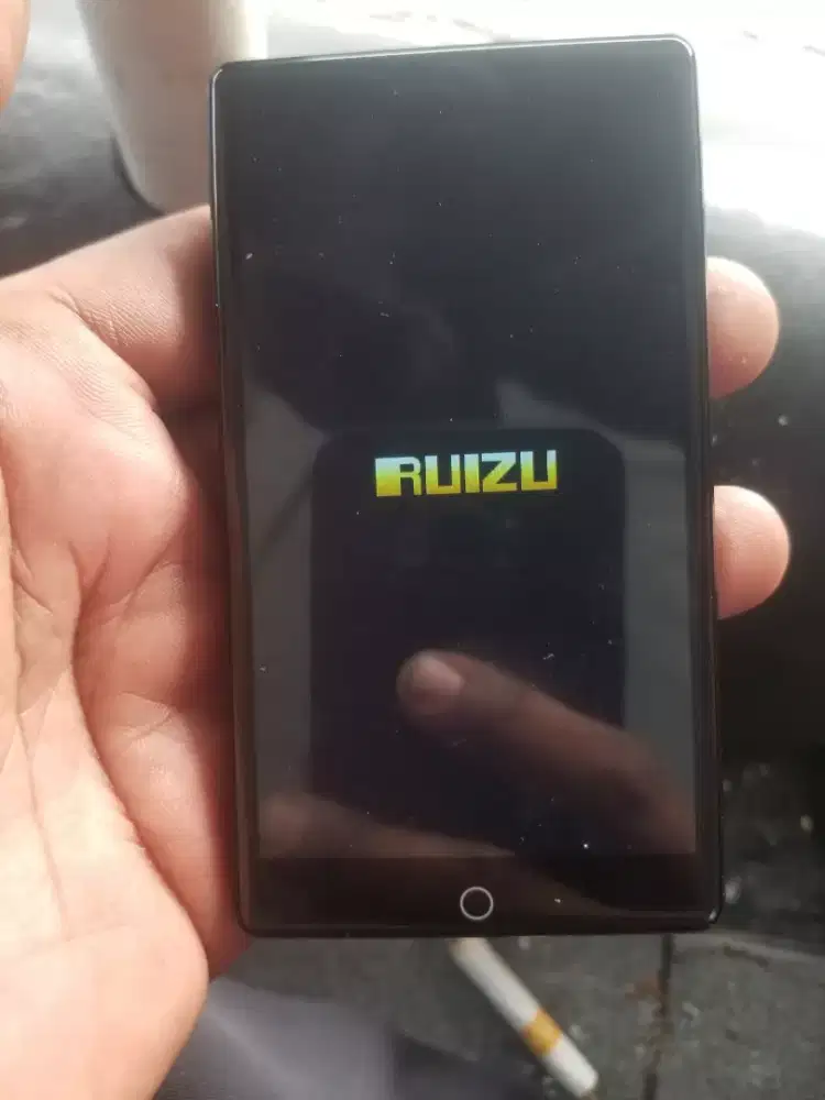 RUizu mp4/mp3 player 8gb