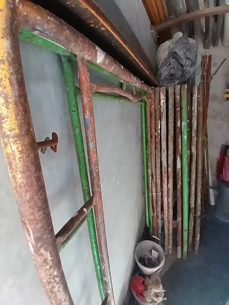 Scafolding bekas