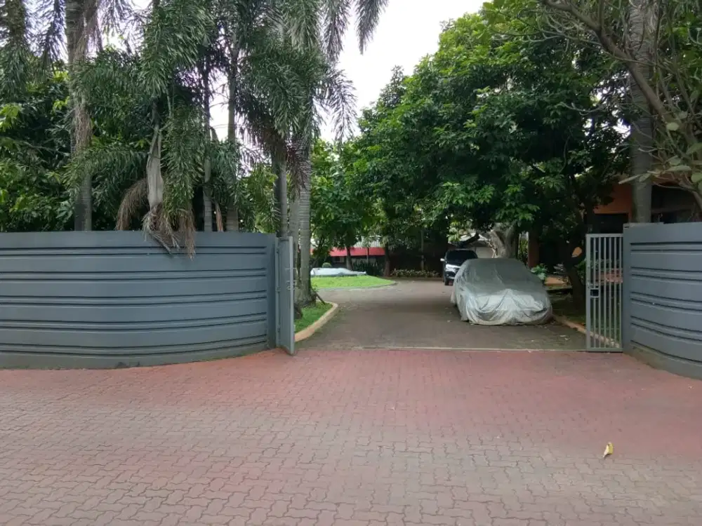 TANAH PLUS BANGUNAN DI PINGGIR JALAN RAYA PEJATEN BARA JAKARTA SELATAN DIJUAL