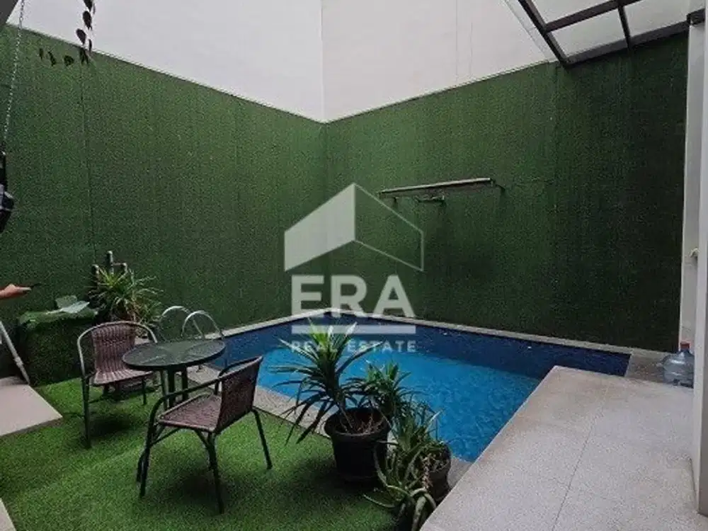 Jual Rumah Mewah Dengan Kolam Renang Pribadi di Cluster Morizen Summarecon Bekasi