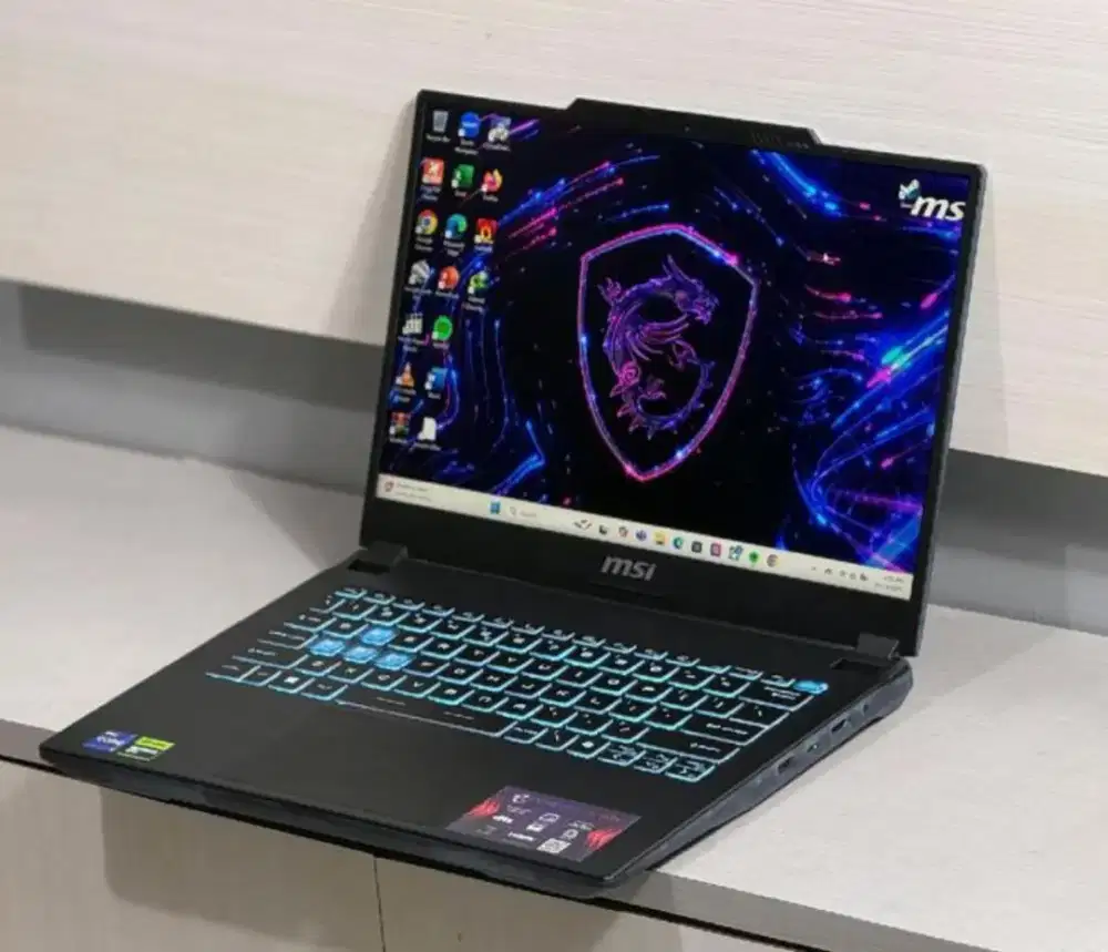 Laptop Msi A13Ve RTX4050 6GB core i7-13620H