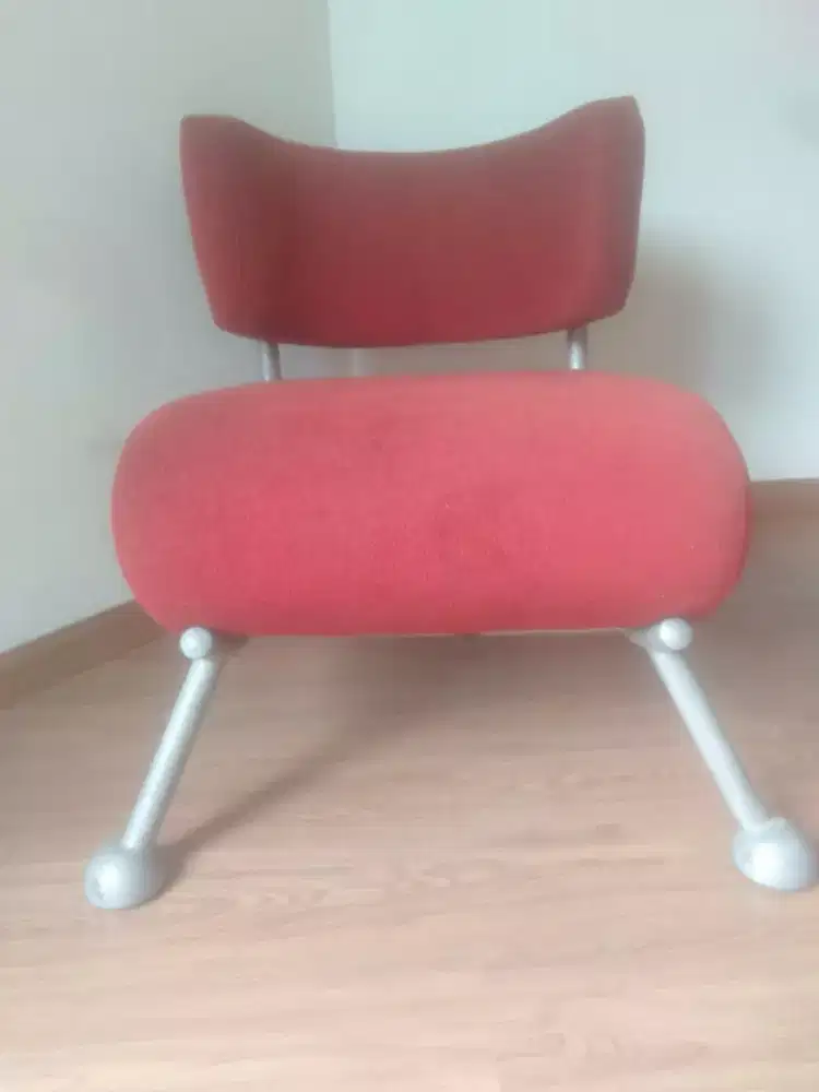 Kursi sofa cilini