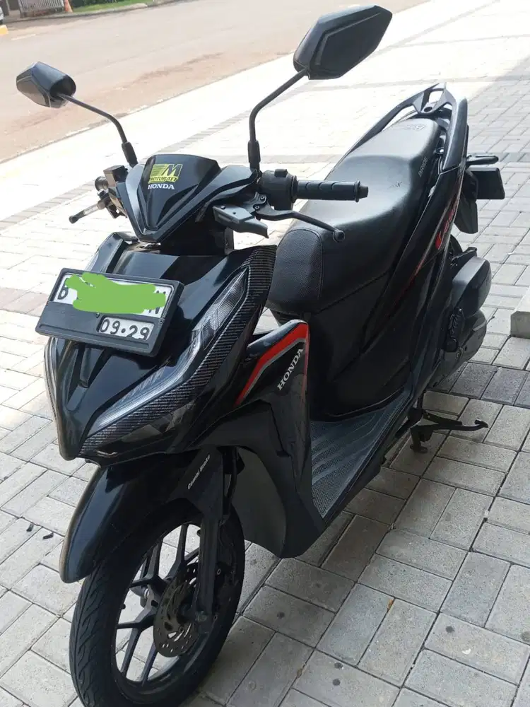 DI JUAL VARIO 125  CBS TAHUN  2019 LAMPU LED