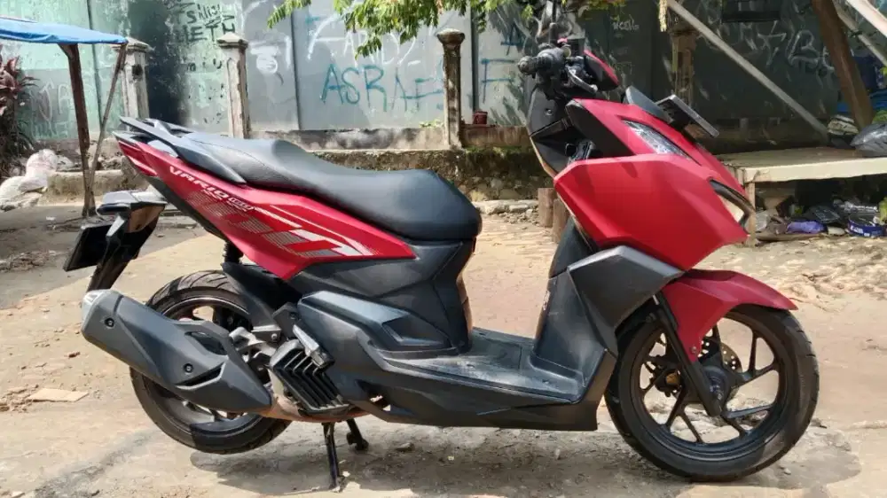 Bismillah jual vario 160 pajak hidup plat B bekasi remot 2..