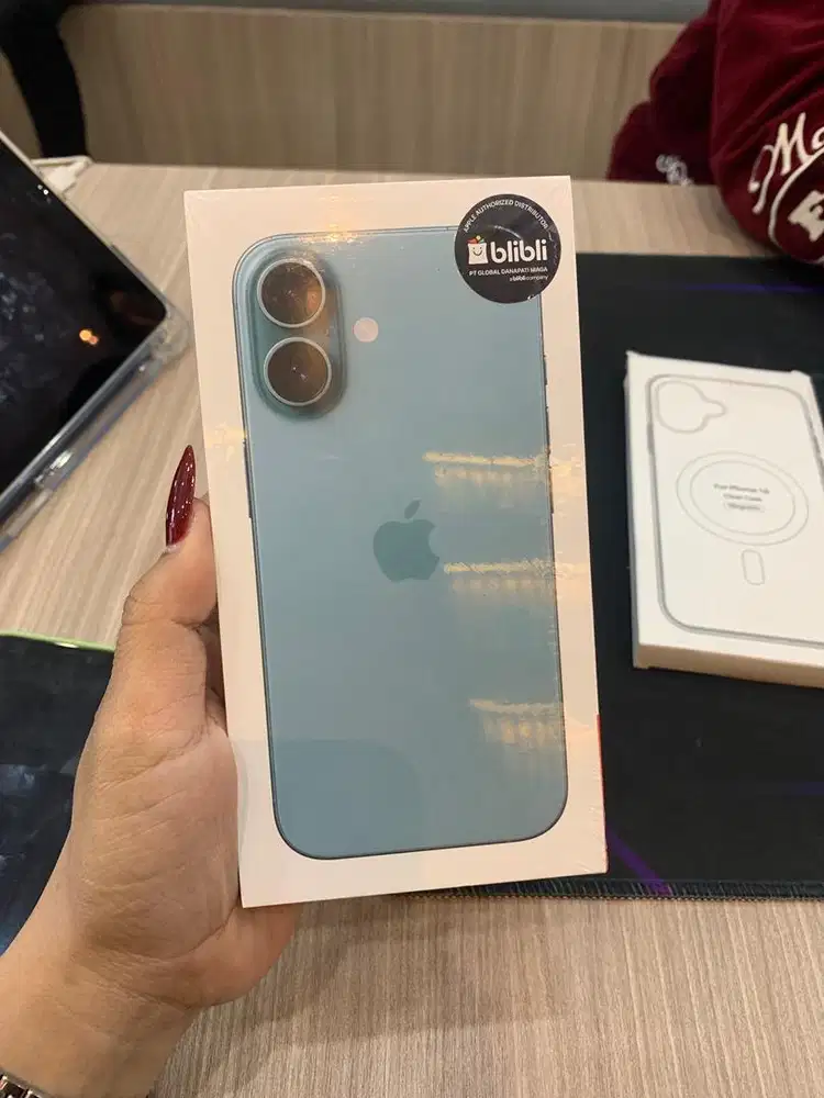 iphone 16 new 128 teal