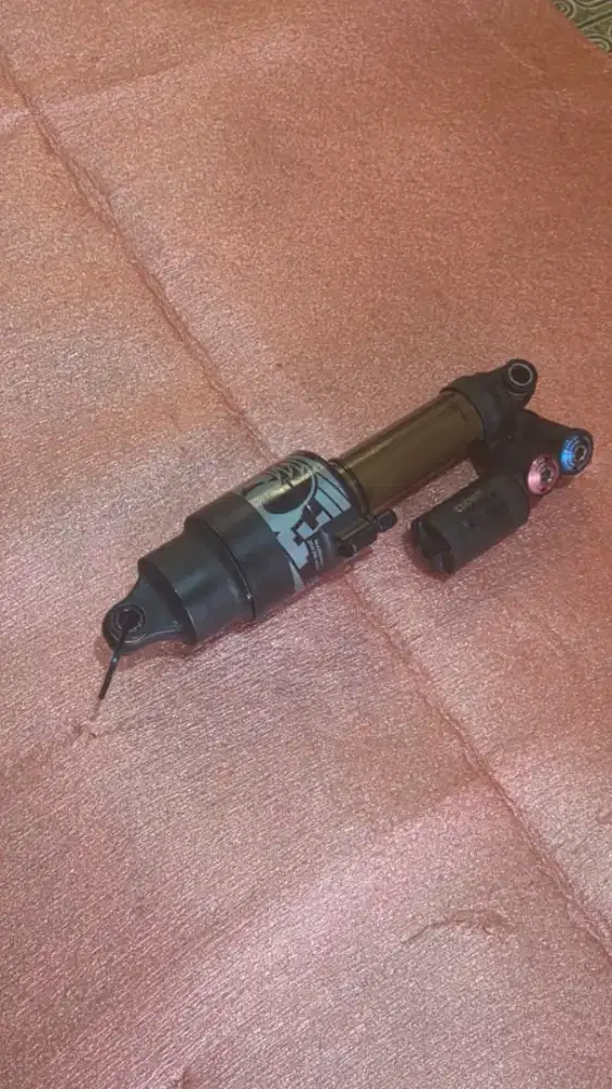 Fox rearshock X2 e to e 230mm
