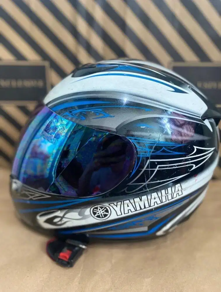 Helm Yamaha Full Face