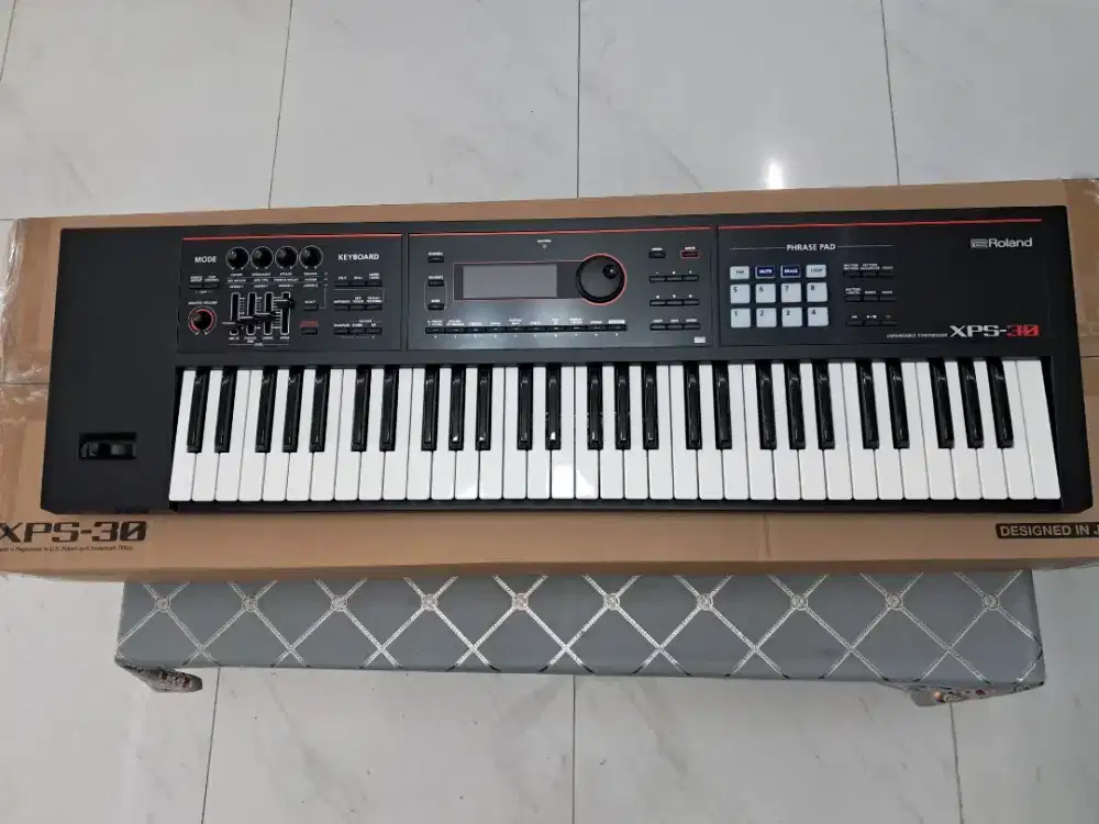 KEYBOARD ROLAND XPS 30