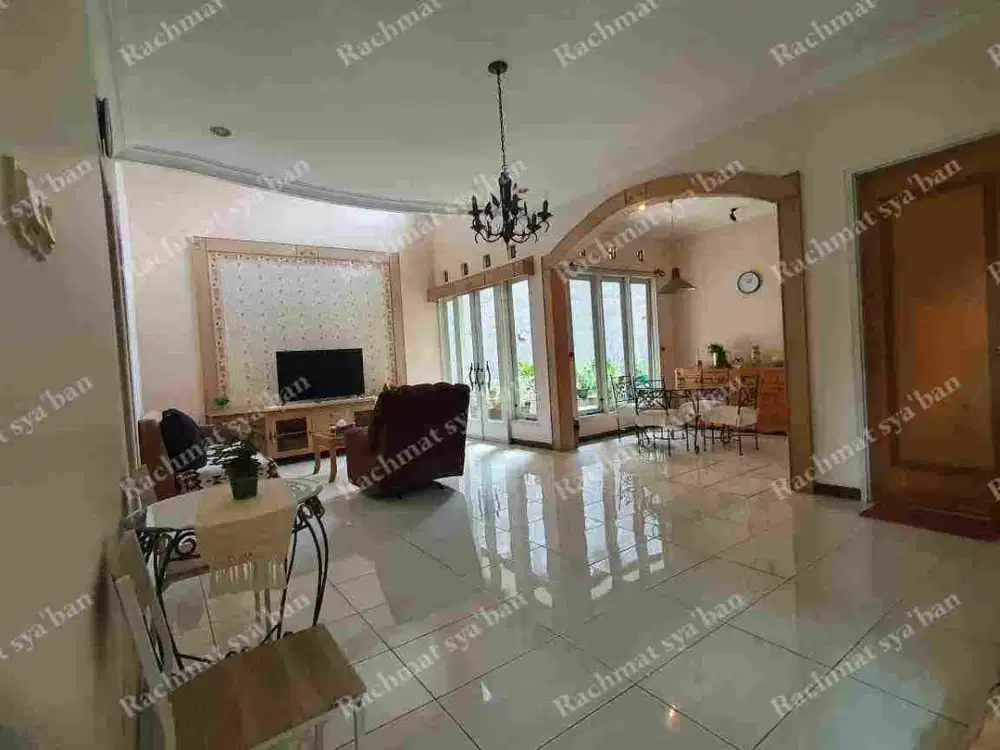 Disewakan Rumah Nyaman Hook Sayap Buah Batu