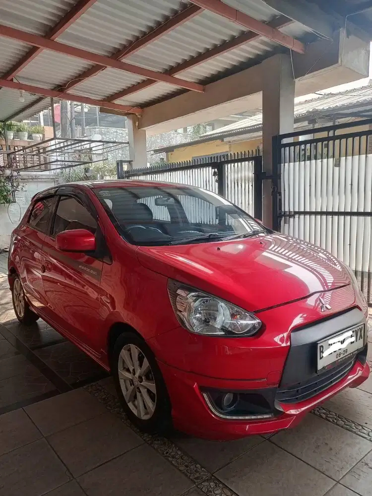 Mitsubisi Mirage Sport 2015 A/T