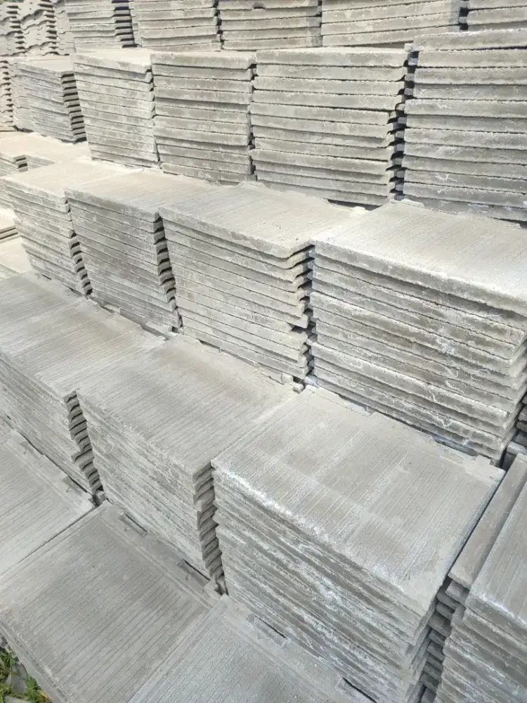 Genteng beton flat
