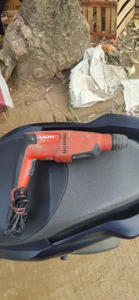 (WAJIB Transaksi Offline) Mesin Bor Beton HILTI TE1 - Preloved