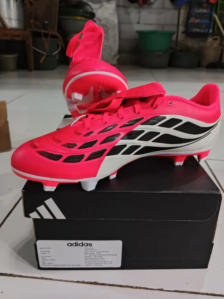 Adidas predator Tier