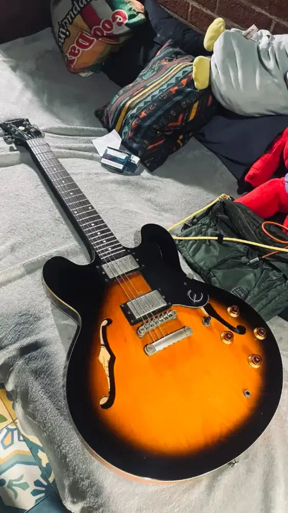 JUAL Gitar Epiphone ES-335 semi-hollow Vintage Sunburst