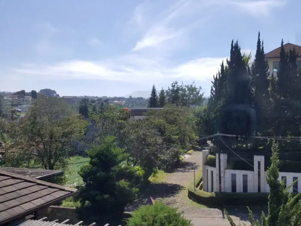 Miliki Rumah Besar View Bagus dekat Kampus UPI, NHI Setiabudi Bandung