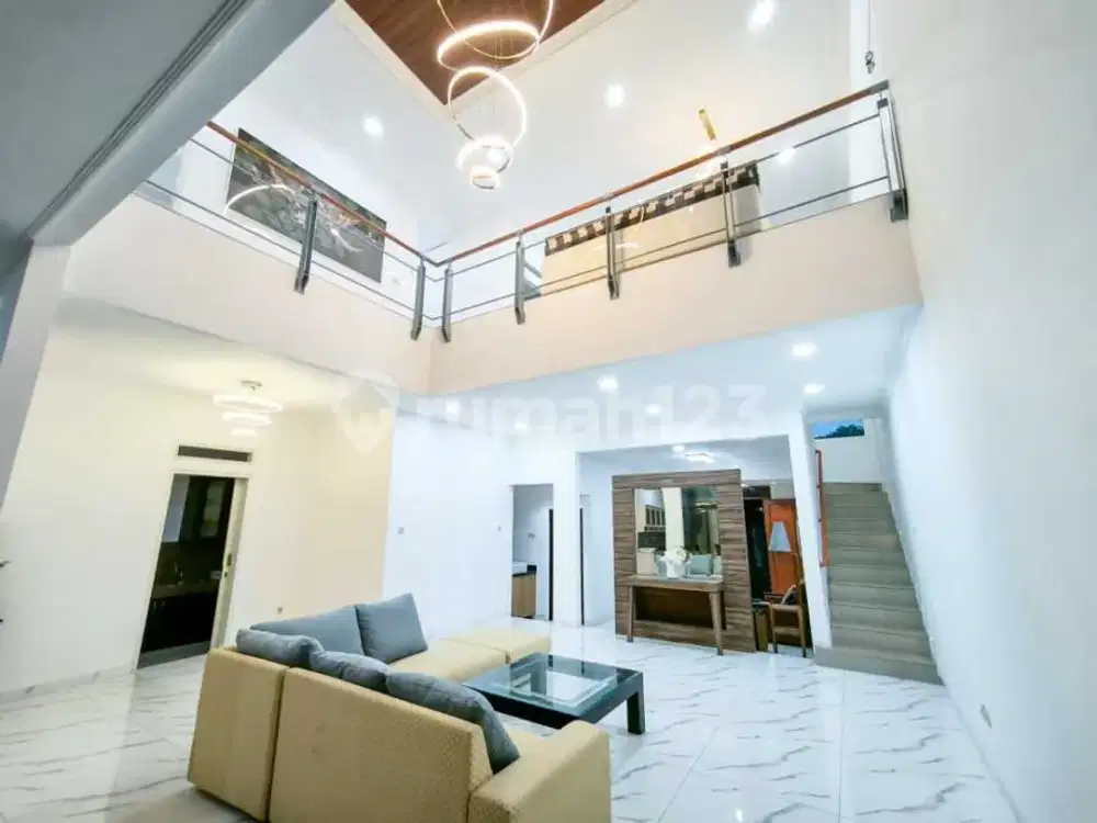 Dijual Rumah Cantik Semi Furnish Di Batununggal Indah Bandung