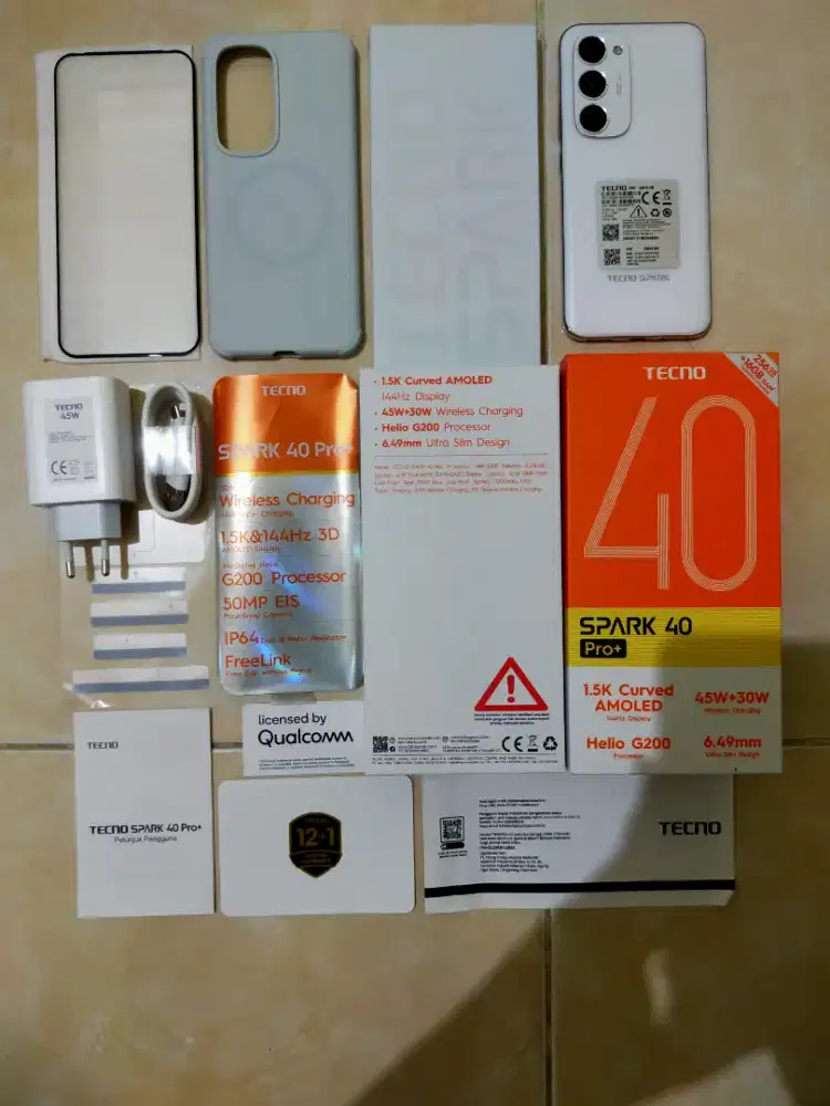Tecno spark 40 pro+ 8/256 seperti baru