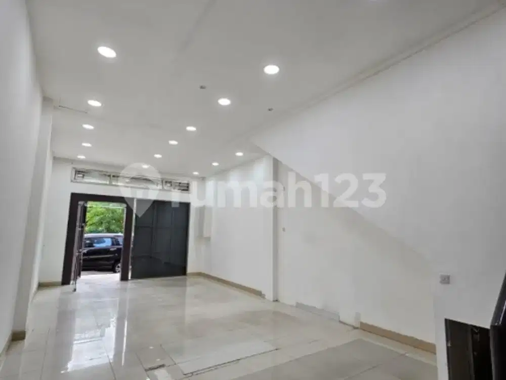 Disewa Ruko 4 Lantai Pluit Sakti Jakarta Utara