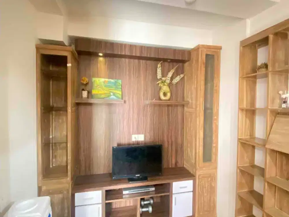 Menteng Square 2 Br Modify 1 Br Luas Full Furnished Bulanan