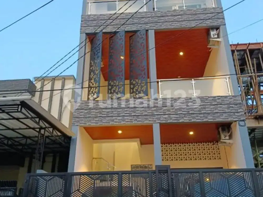 Dijual Rumah Di Gading Puspa, Pengangsaan, Kelapa Gading, Jakarta Utara