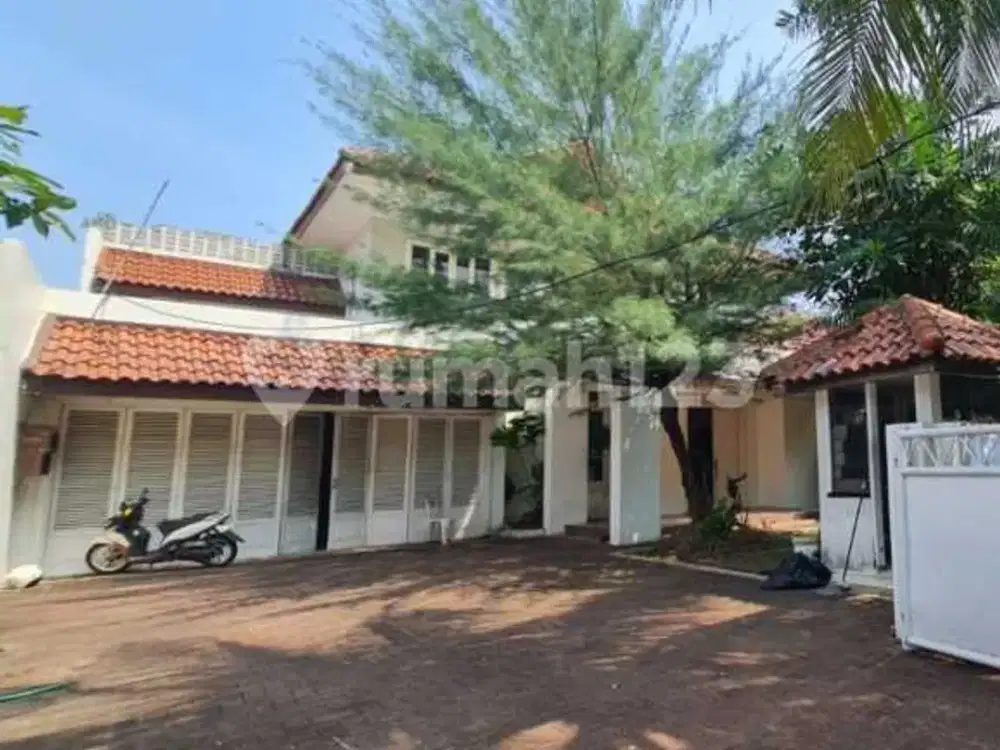 Dijual Rumah Mewah Halaman Luas Pondok Indah, Jakarta Selatan