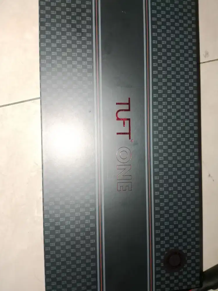 Catokan tuft one limited edition 1 inc