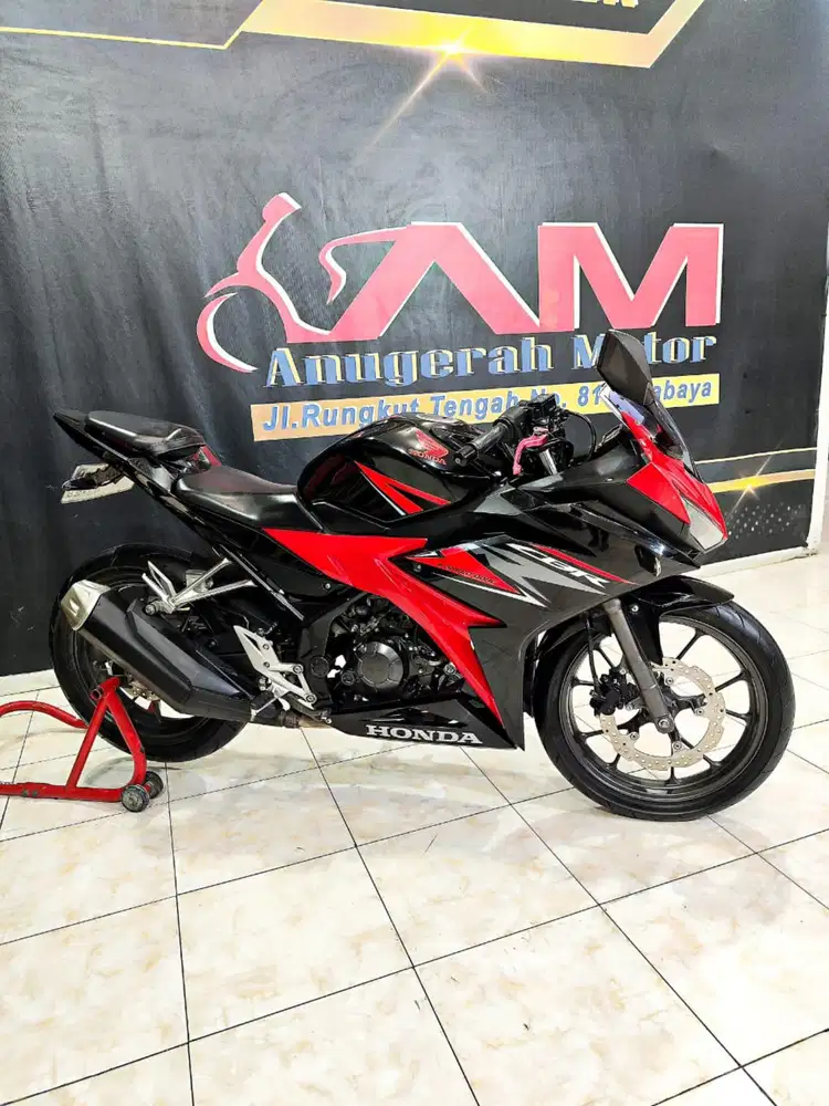 Honda CBR 150 R facelift TH 2019 Dp 3jt an surat lengkap