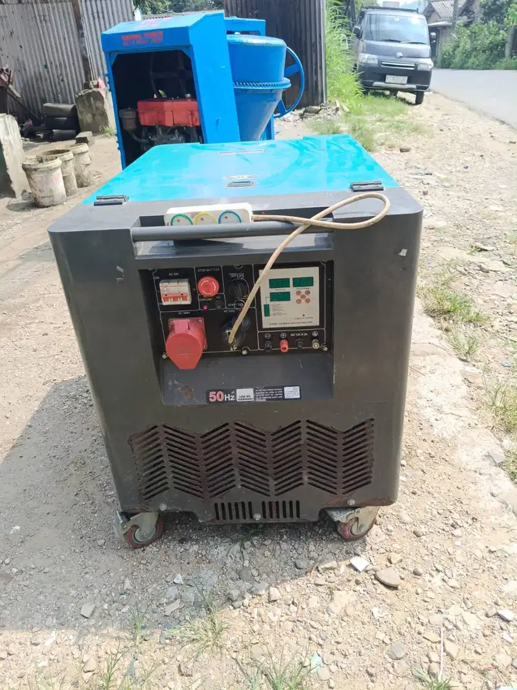 Jual Mesin Genset Venn 15 KVA Kondisi Gress