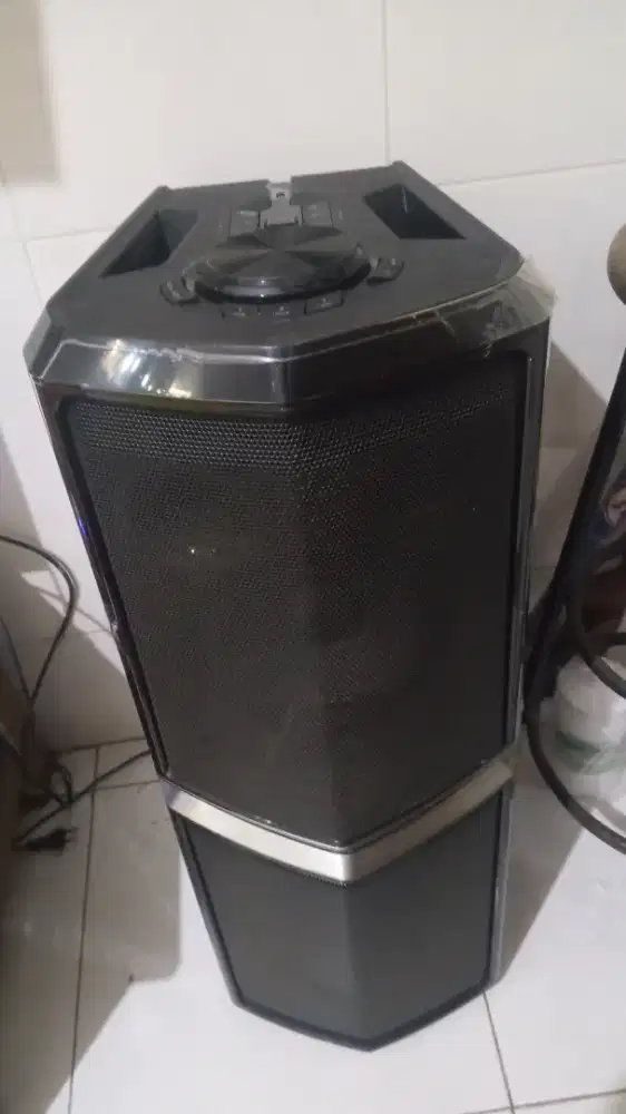 Speaker Aktif Bluetooth LG Model FH-6
