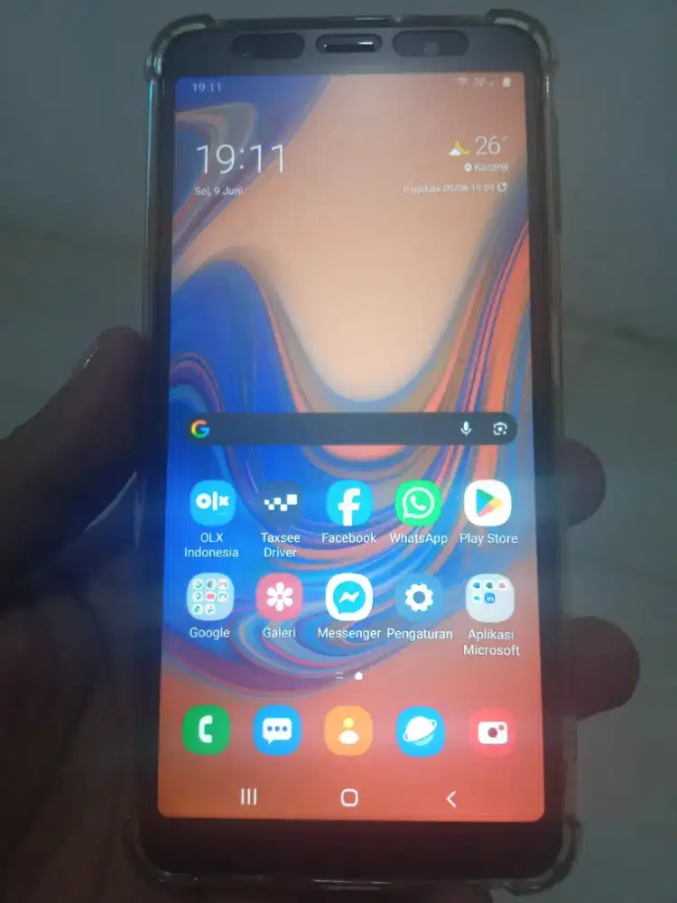 Smasung A7 2018 Ram 4/64gb.
